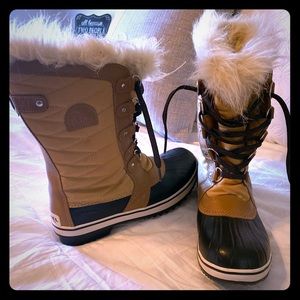Sorel snow boots